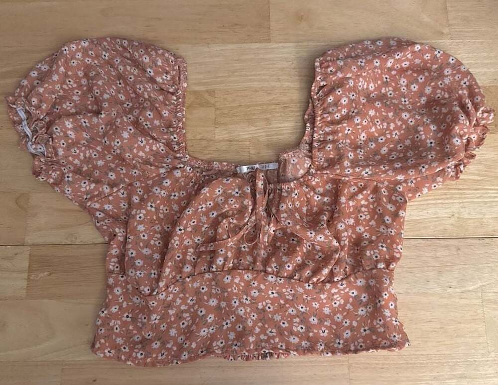 3rd + Malt Floral Puff Sleeve Tie Front Crop Top Size L